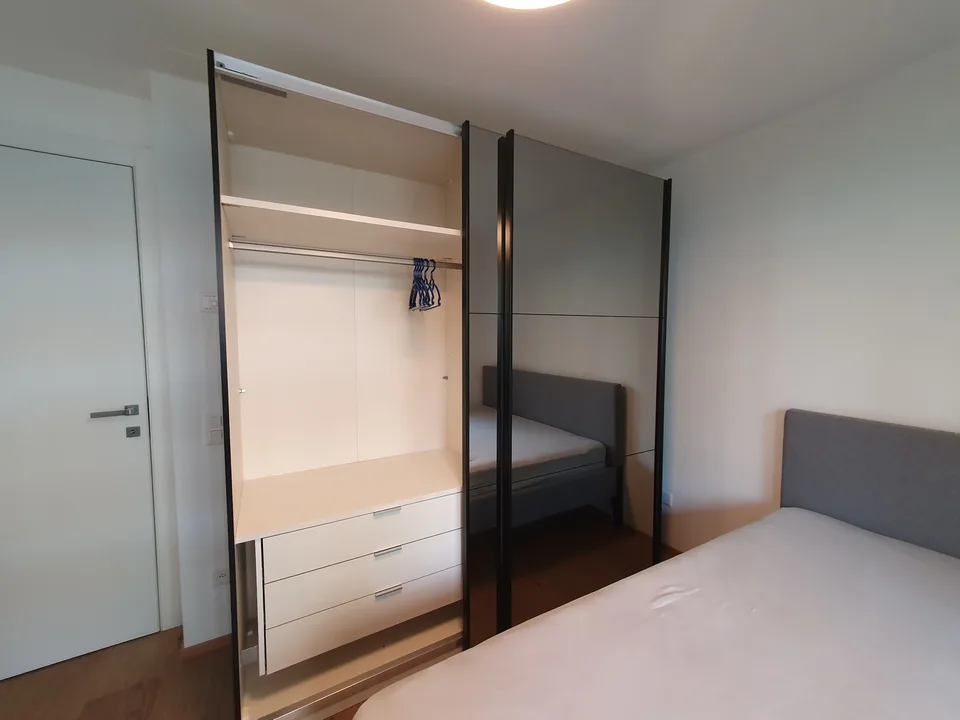 Room in modern flat close to Lugano SUPSI university
