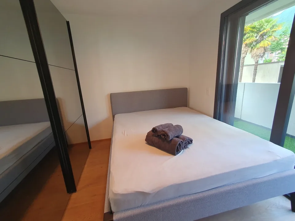 Room in modern flat close to Lugano SUPSI university