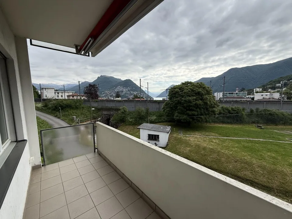 Wohnen mit Weitblick – über den See, die Berge und das ganze Luganese