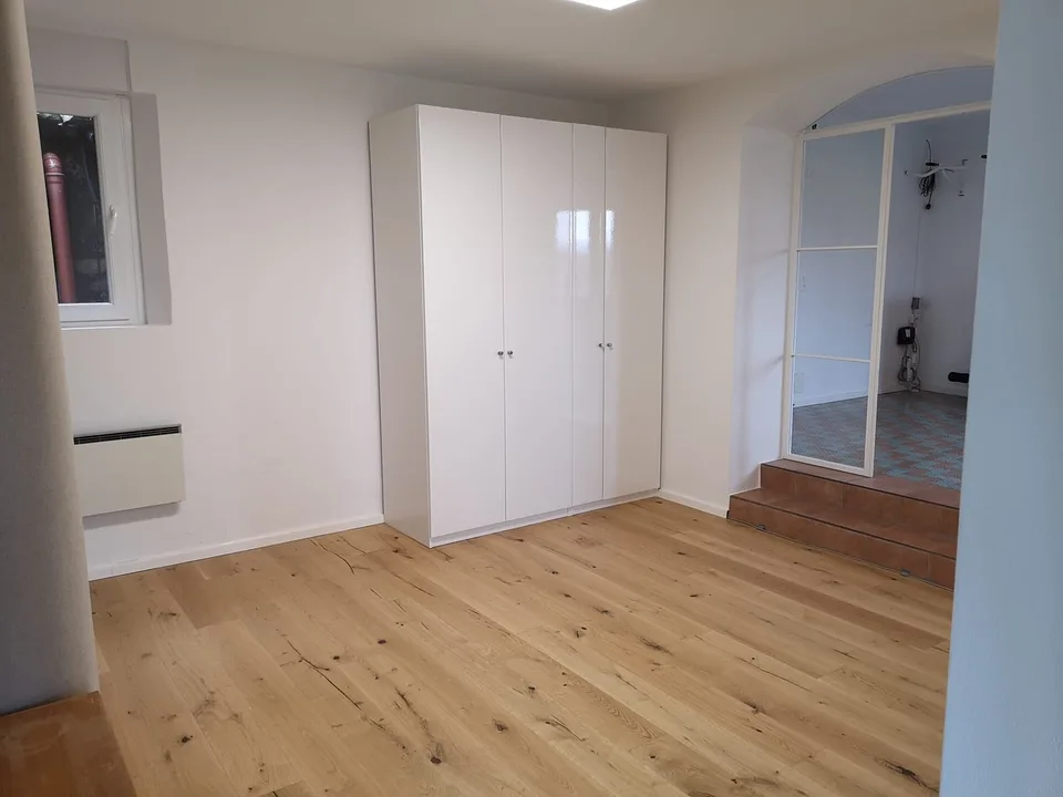 Helle, ruhige Wohnung mit Aussichtslage