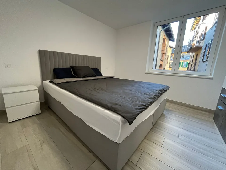 Renoviertes Studio in Ponte Tresa zu Verkaufen.