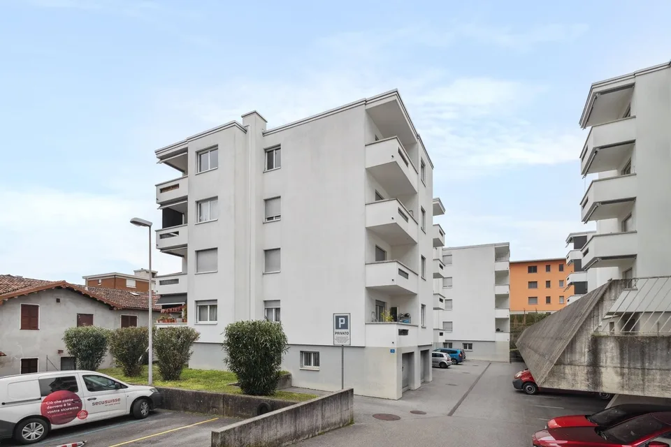 luminoso 4.5 locali nel cuore di Viganello