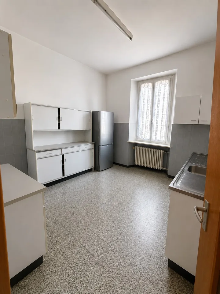 Spazioso 3.5 locali al 2° piano con balcone panoramico e cantina