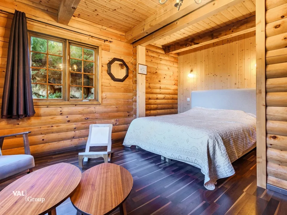 Magnifique chalet "canadien" pour les amoureux de nature (6.5 + 3.5 pces) – photo 6 sur 13