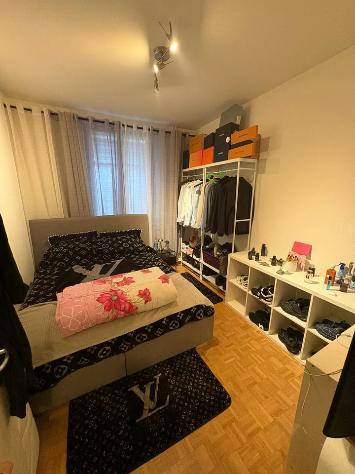 MH Reloc SARL propose à la location un jolie 3 pièces