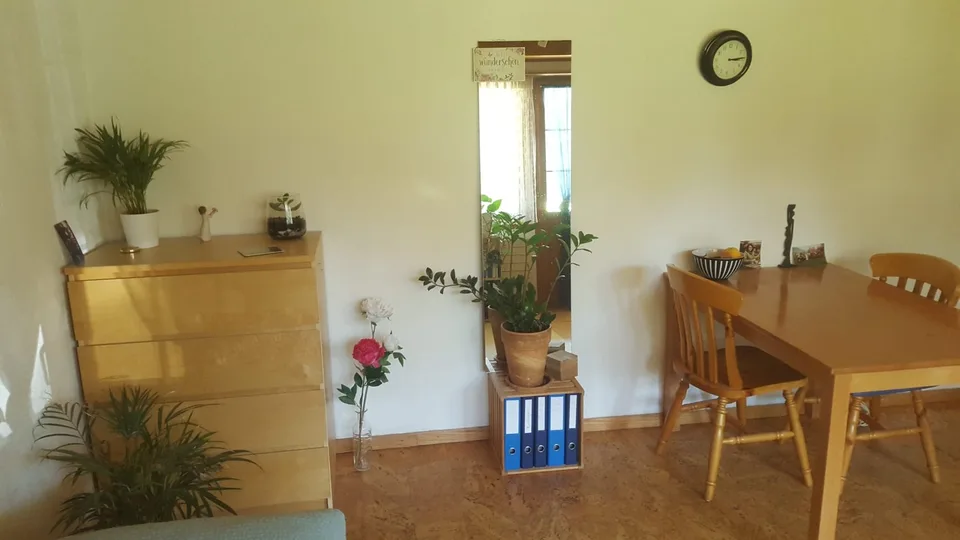 Charmantes Studio im Chaletstil – Wohnen in der Region Zweisimmen–Gstaad