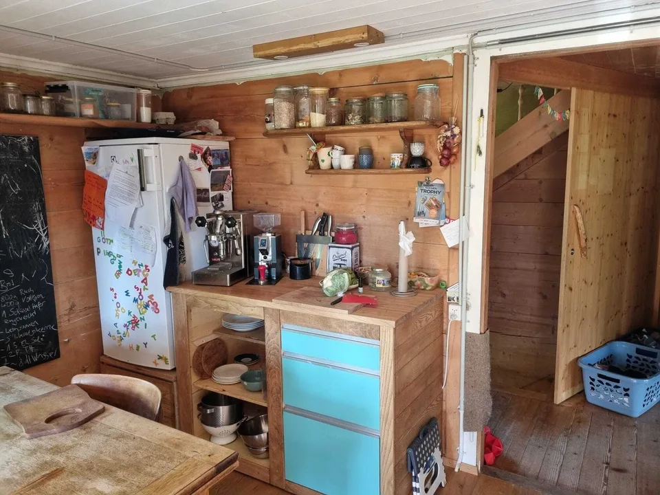 4 ZI-WOHNUNG IN WEISSENBURG (BE), MÖBLIERT, TEMPORÄR