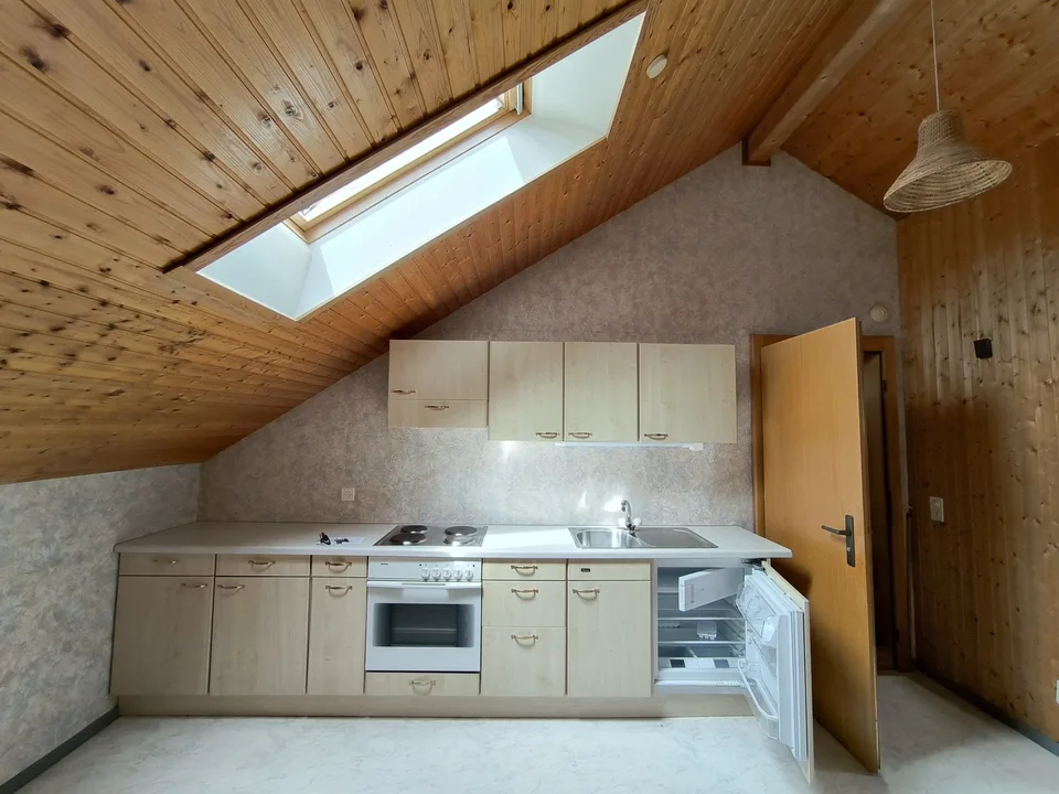 2.5‑Zimmer‑Wohnung in 3800 Matten – hell, ruhig, 60 m²