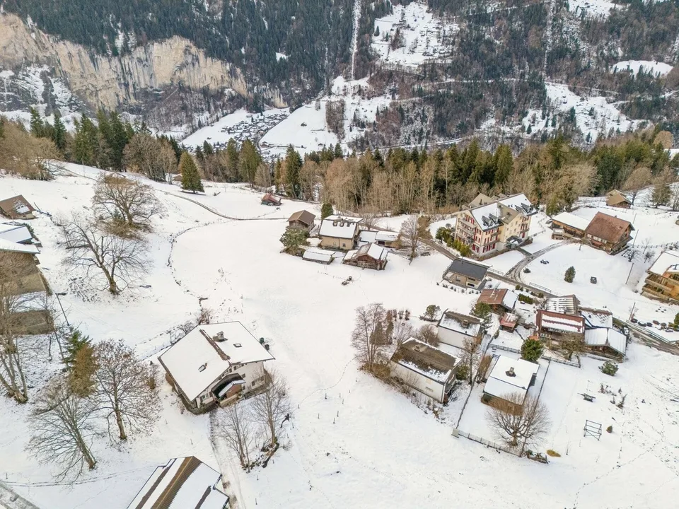 Grosszügige Baulandparzelle an sehr guter Lage in Wengen