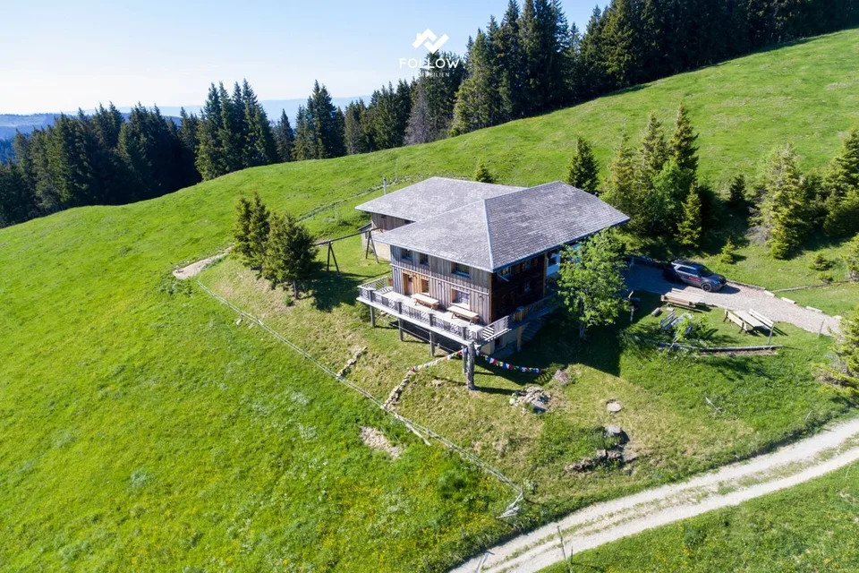 Ein Ort über den Wolken - Einzigartige Berghütte am Fuchses Schwyberg