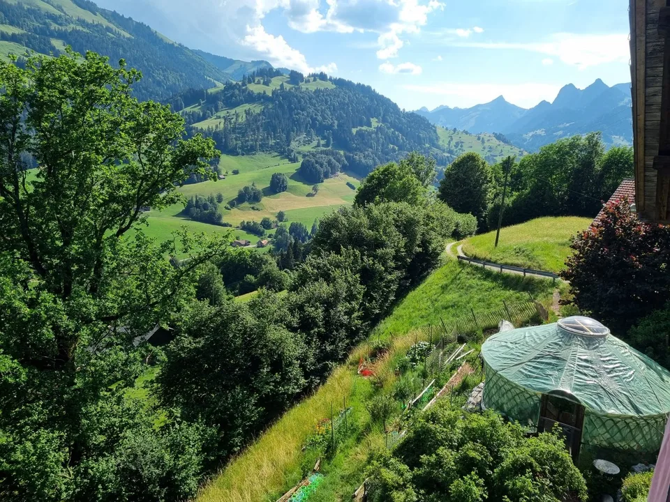 Wunderschöne Simmentaler Wohnung vom 1.-30.9.26 zu vermieten