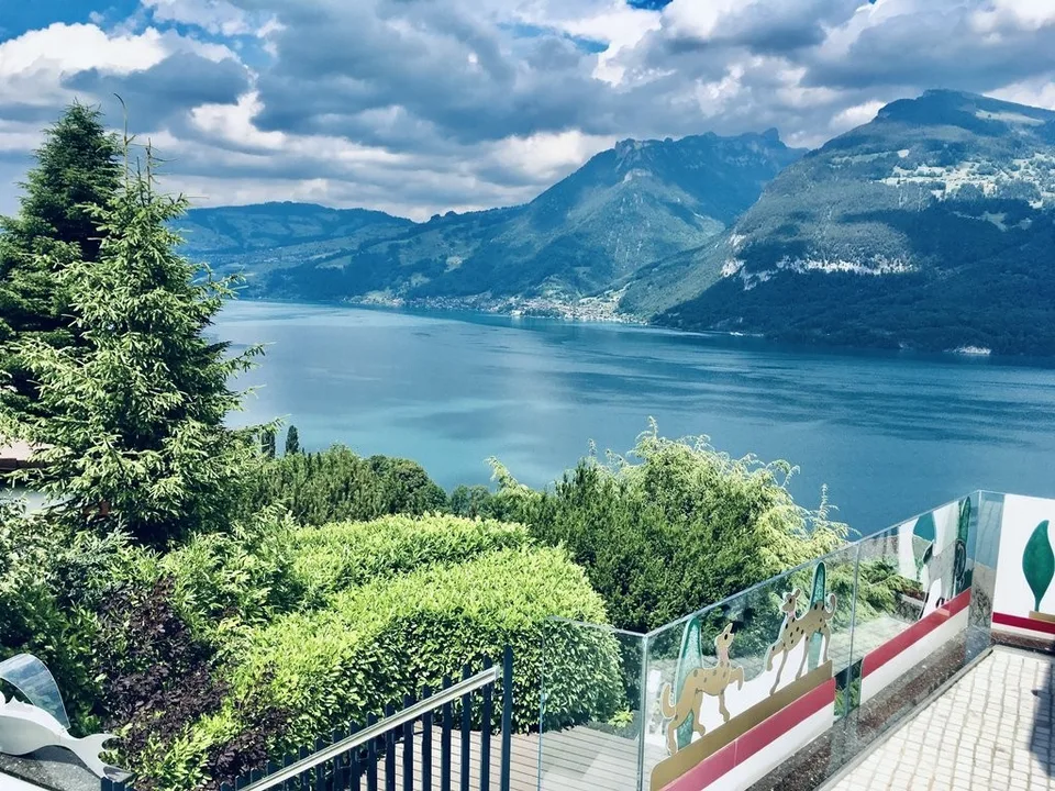 Exklusive Villa im Art Deco Stil nahe Interlaken