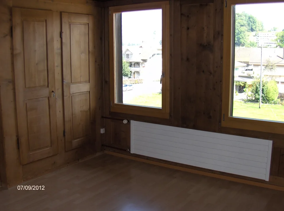 Grosszüge, ruhige und helle 4.5 - Zimmer - Wohnung zu vermieten