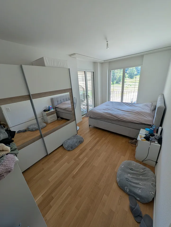 Spacieux appartement de 4.5 pièces avec grande terasse et balcon à Marly