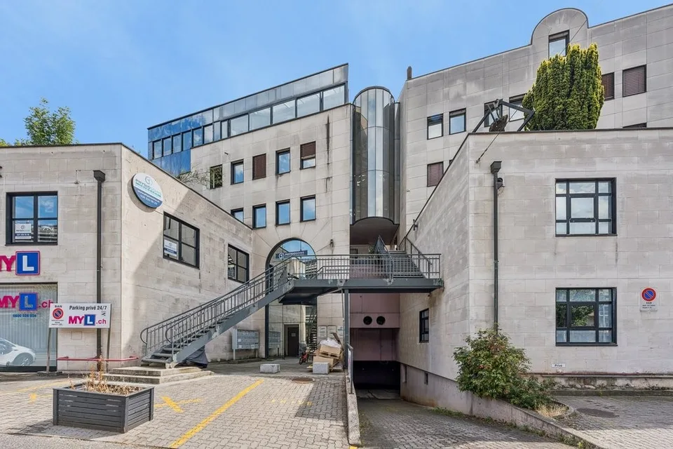 Magnifique surface bureaux au centre-ville de Fribourg – foto 9 di 10