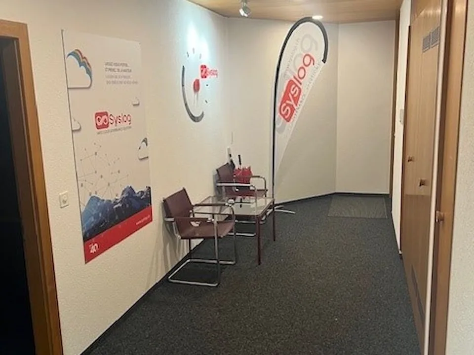 458 m² grosses Büro (in zwei oder mehr Einheiten unterteilbar) nahe des Zentrums von Fribourg – Foto 7 von 13