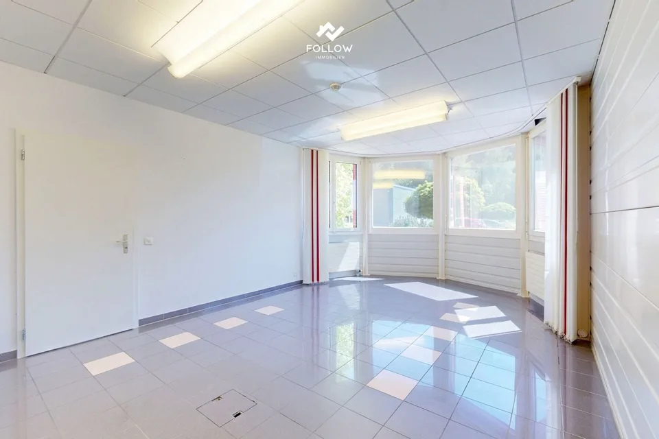 Moderne Gewerbehalle mit Büro und vielseitigem Nutzungspotenzial in Marly – photo 10 sur 13