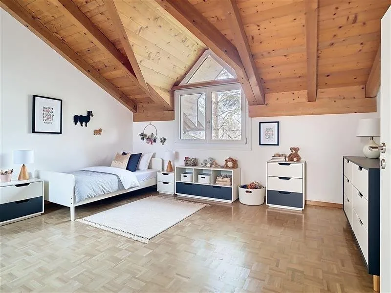 3,5 pièces avec cachet, balcon ensoleillé proche du centre de Fribourg