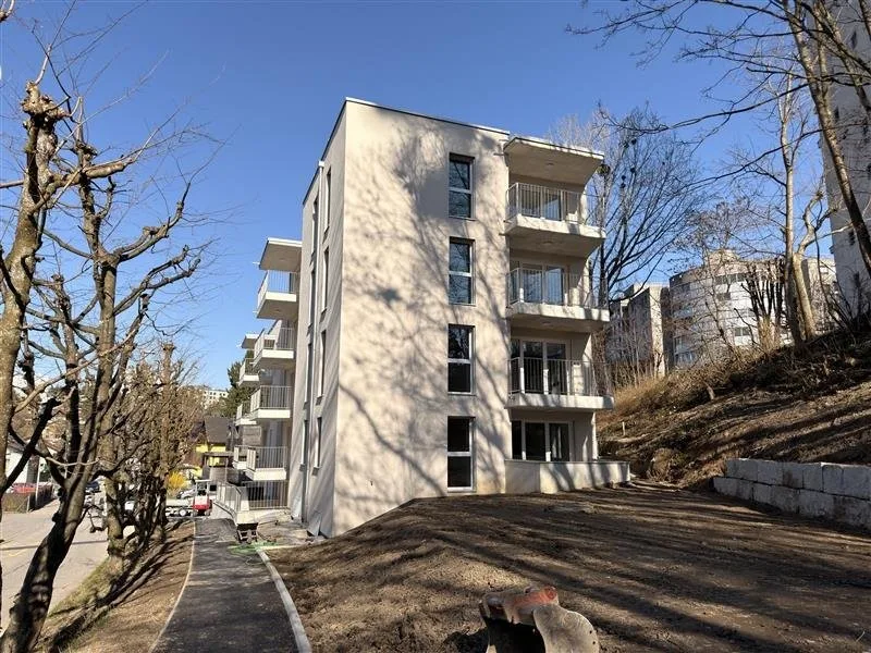 New building! 1st rent free!! – photo 11 of 13