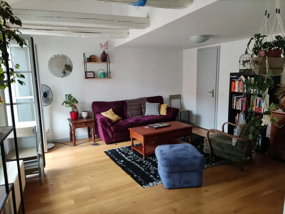 CHARMANT APPARTEMENT TRES BIEN SITUE ET AVEC CACHET – Foto 6 von 9