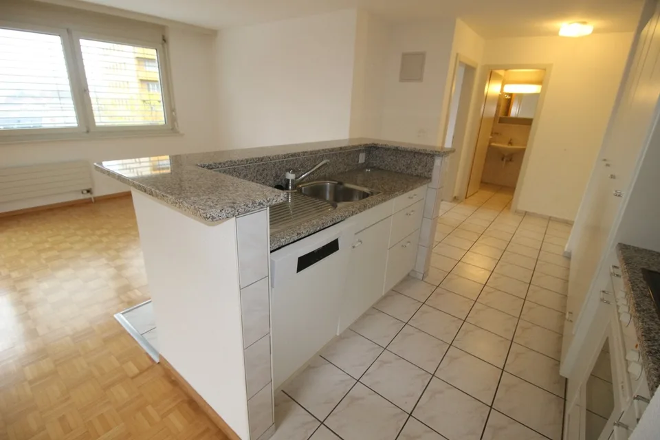 Spacieux logement de 2½ pièces à deux pas du centre-ville