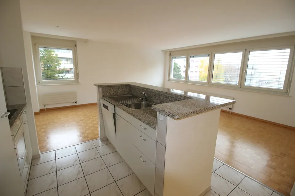 Spacieux logement de 2½ pièces à deux pas du centre-ville