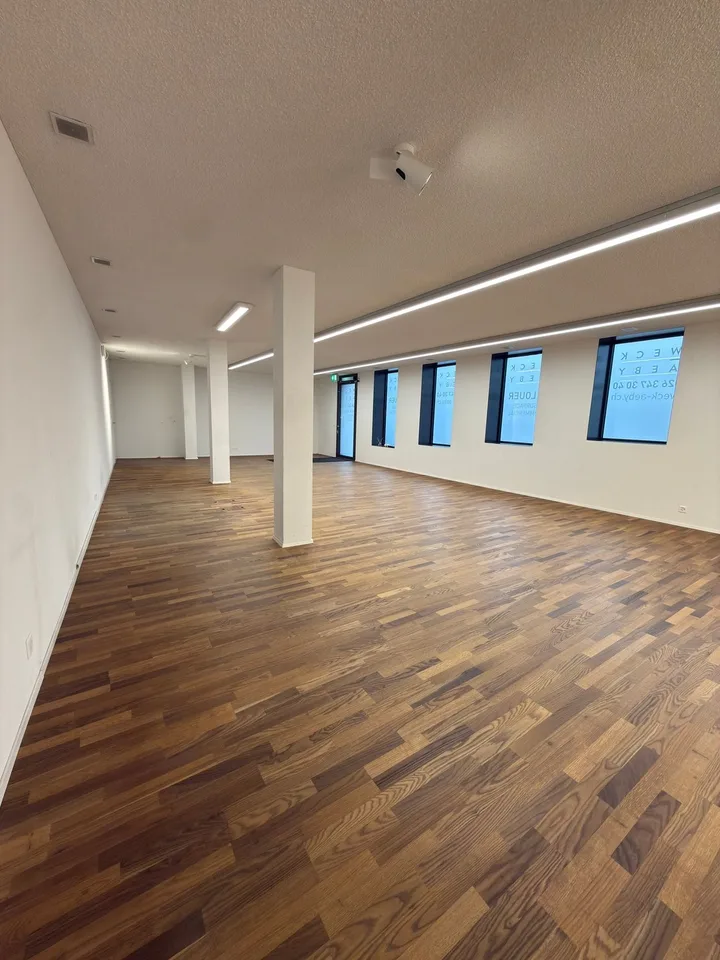 Surface commerciale d'env. 247 m2 à Fribourg – Foto 8 von 13
