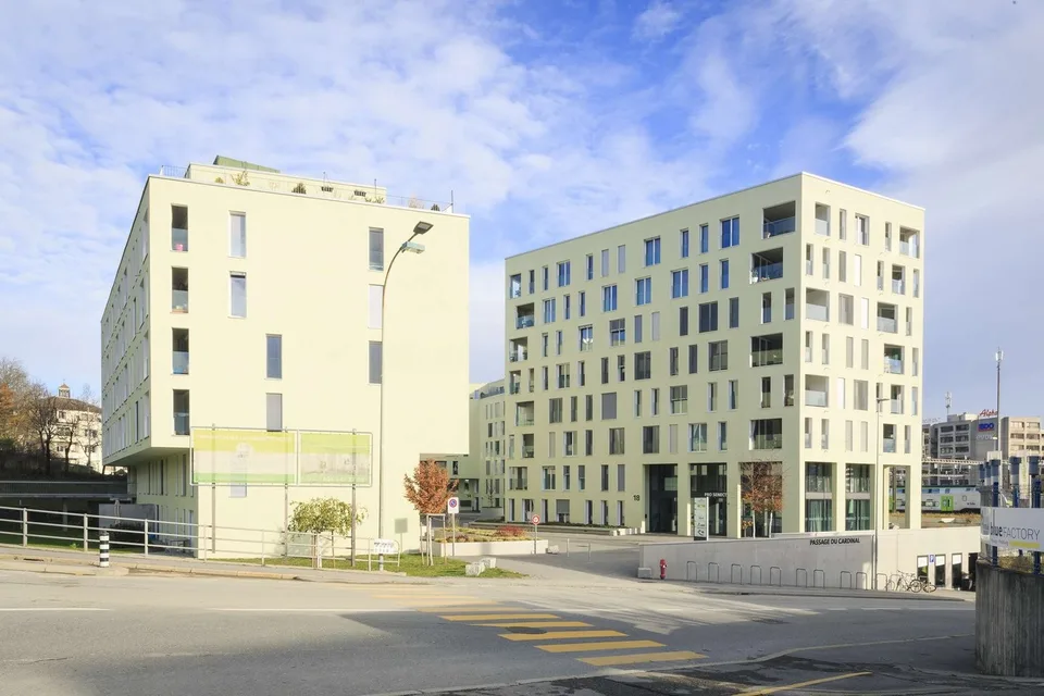 Surface commerciale d'env. 247 m2 à Fribourg