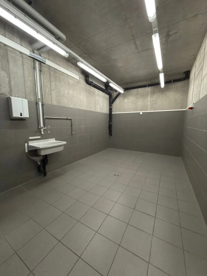 Surface commerciale d'env. 247 m2 à Fribourg – Foto 10 von 13
