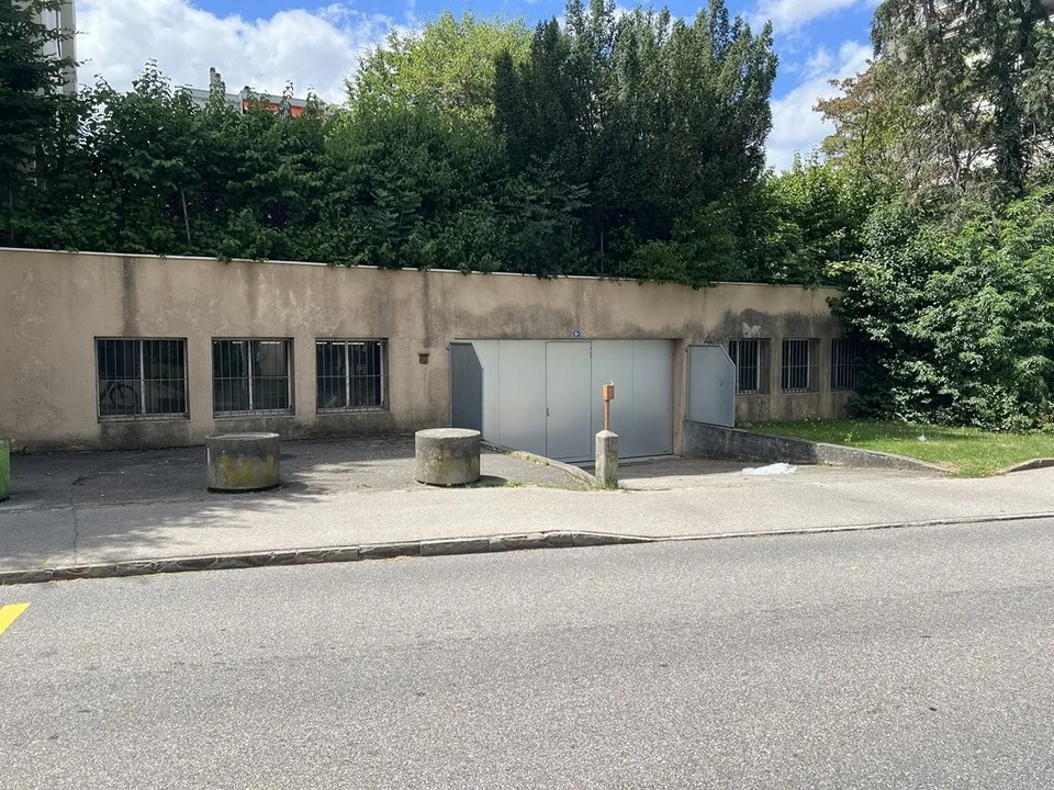 Place de parc à louer