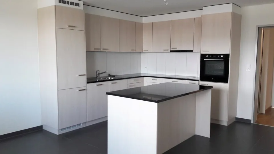 Appartement de 5.5 pièces au 2ème étage avec loggias