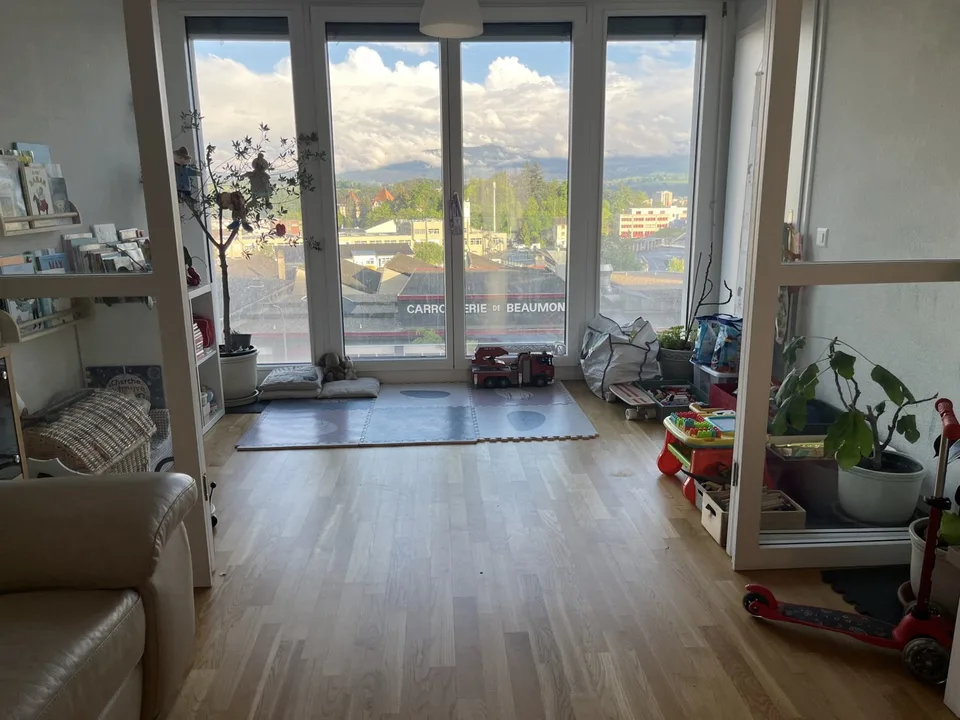 Lumineux appartement 3.5 pièces au 3ème étage Fribourg
