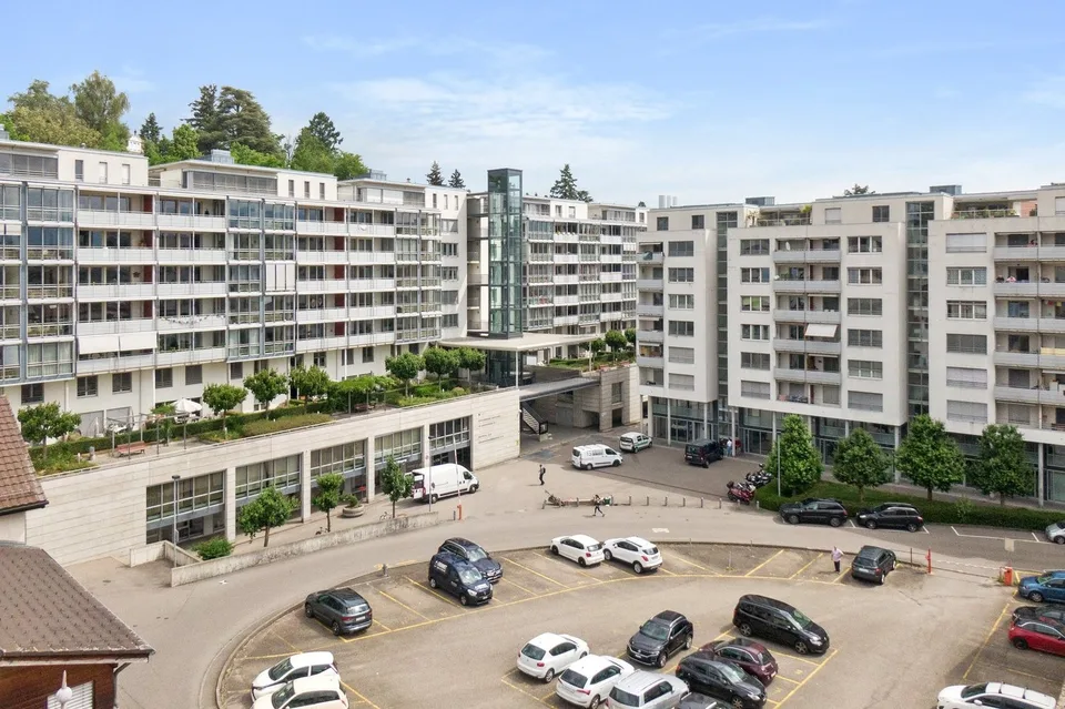CHARMANT APPARTEMENT DE 4.5 pièces