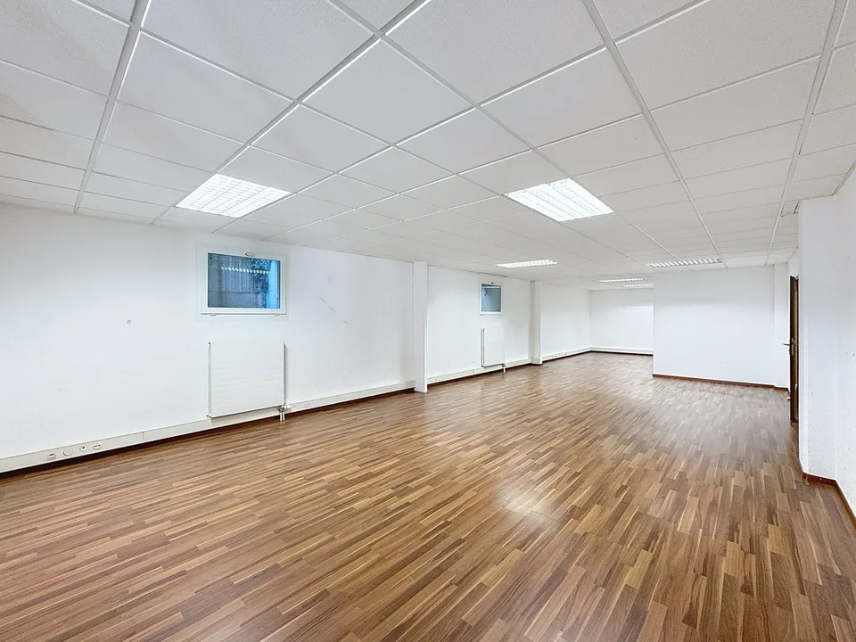 Surface commerciale de 145 m2 à Villars-sur-Glâne