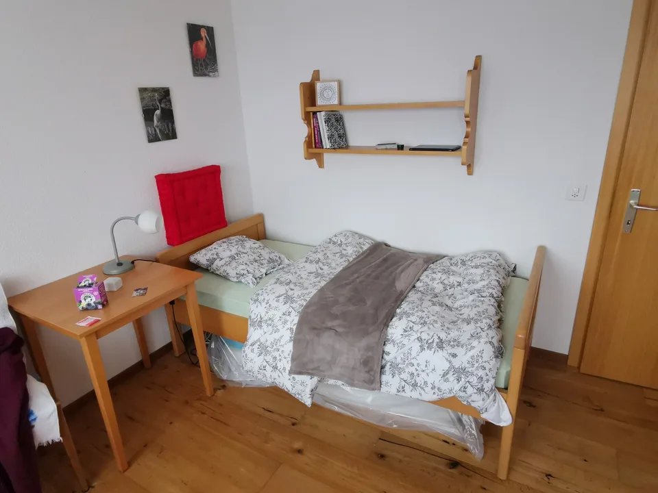 Route du Roule 65, 1723 Marly - CHF 450 inkl. NK pro Monat