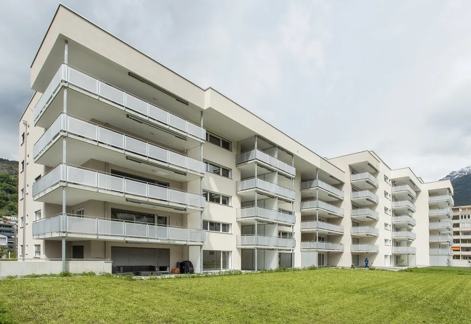 Einstellhallenplatz in Naters gesucht?