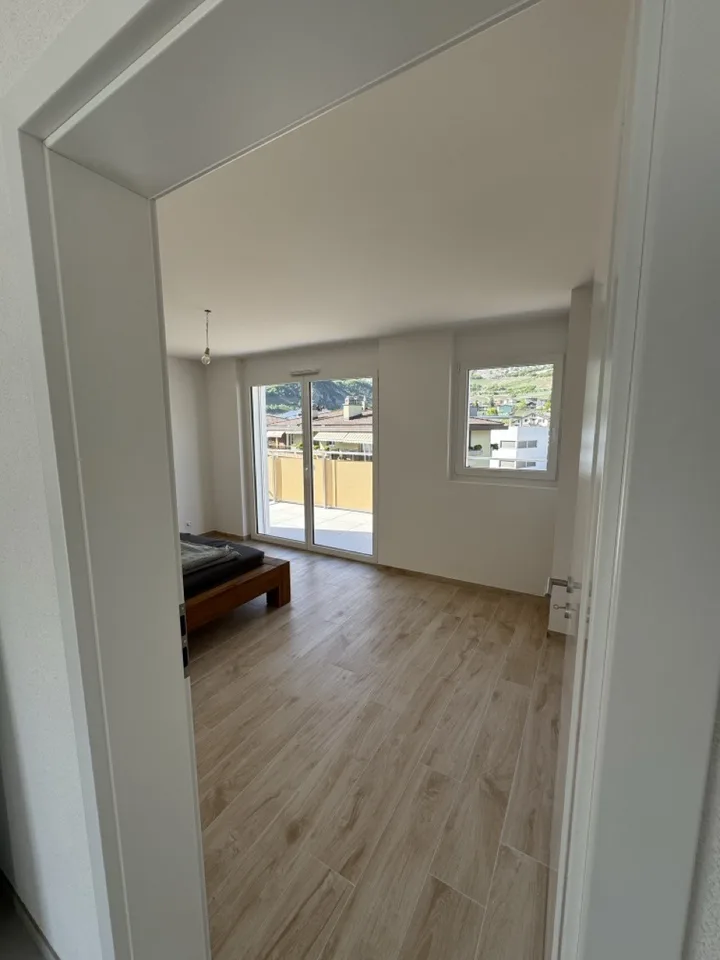 Moderne 2.5 Zimmer Penthouse