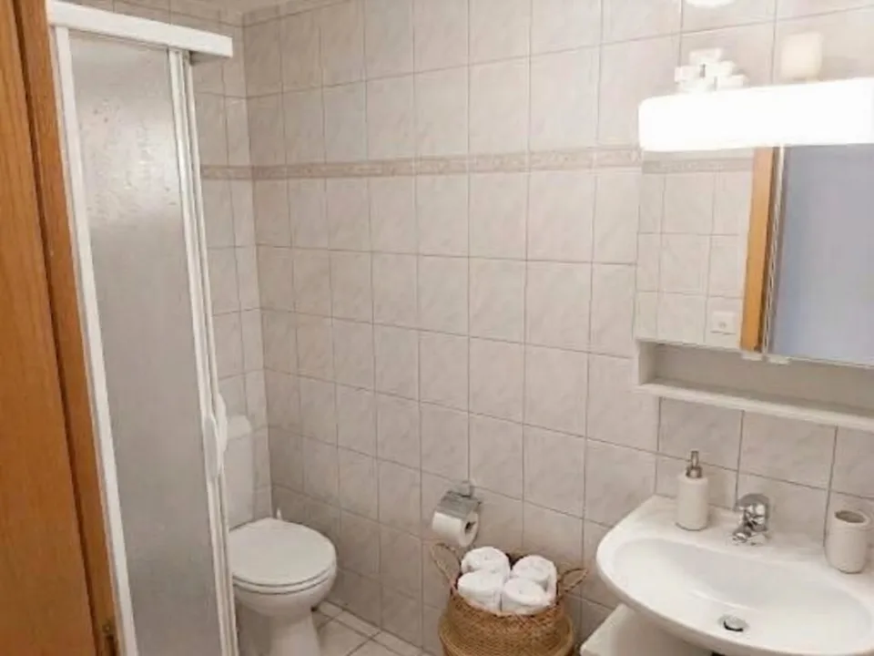 4.5-Zimmer-Wohnung mit Balkon und Lift in Susten