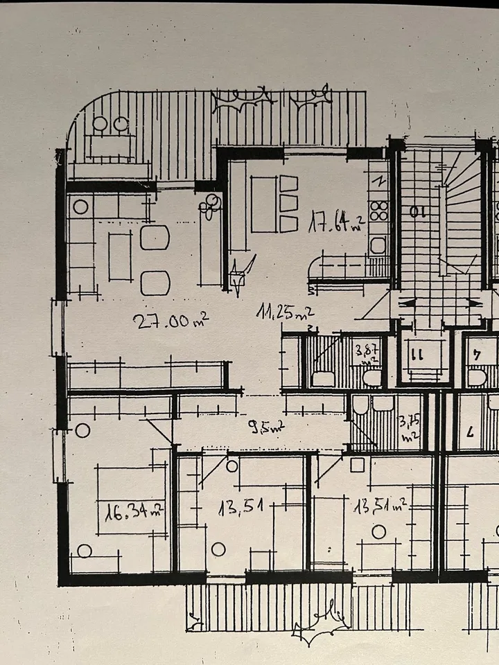 4.5-Zimmer-Wohnung mit Balkon und Lift in Susten