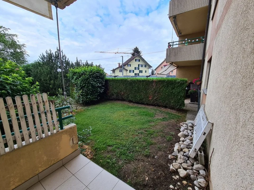 Appartement entièrement rénové avec jardin