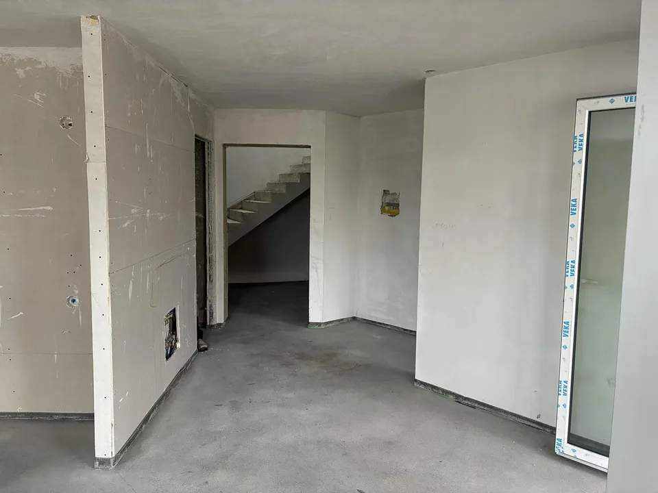 Appartement neuf 2.5 pièces à Massonnens