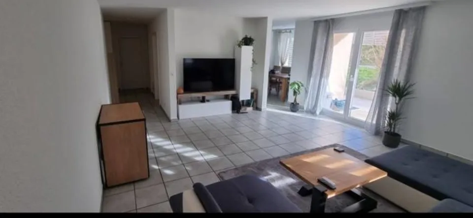 Reprise de bail - Appartement de 3,5pces au rez de chaussée