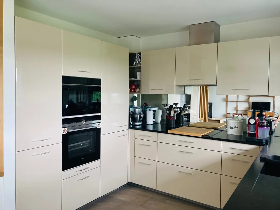 2 chambres à louer dans appartement à Champvent / VD