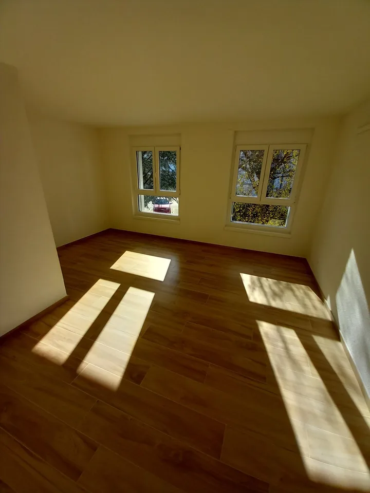 Grand appartement de 4.5pces neuf