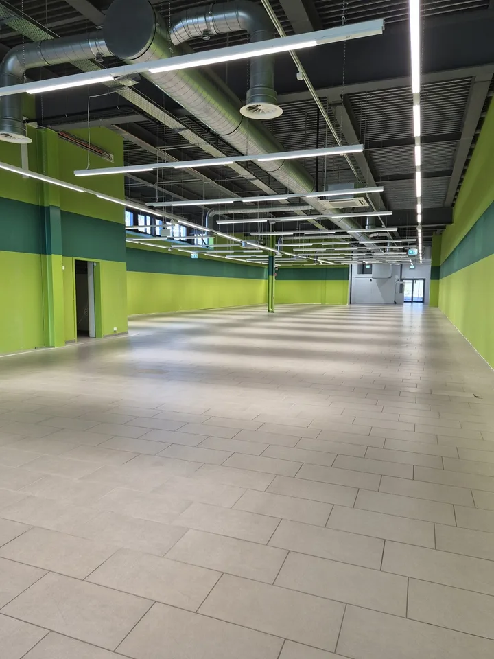 surface commerciale divisible - Modulare Gewerbefläche