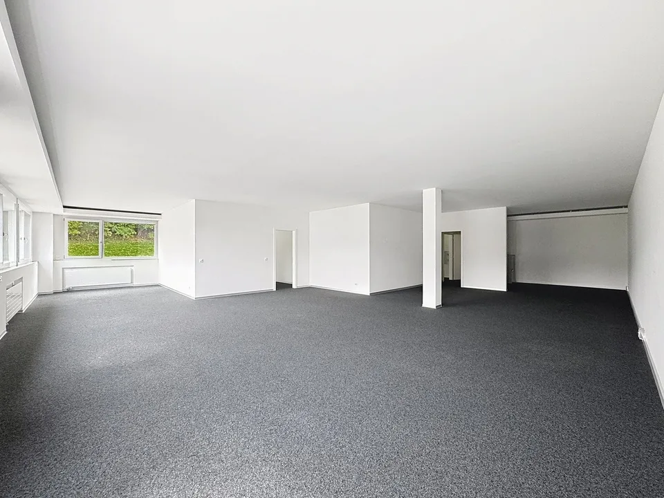 À LOUER - Bureaux de 200m2 à Rossens