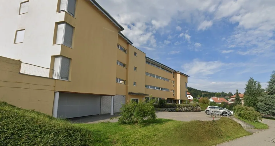 Appartement rénové de 4.5 pièces au 1er étage