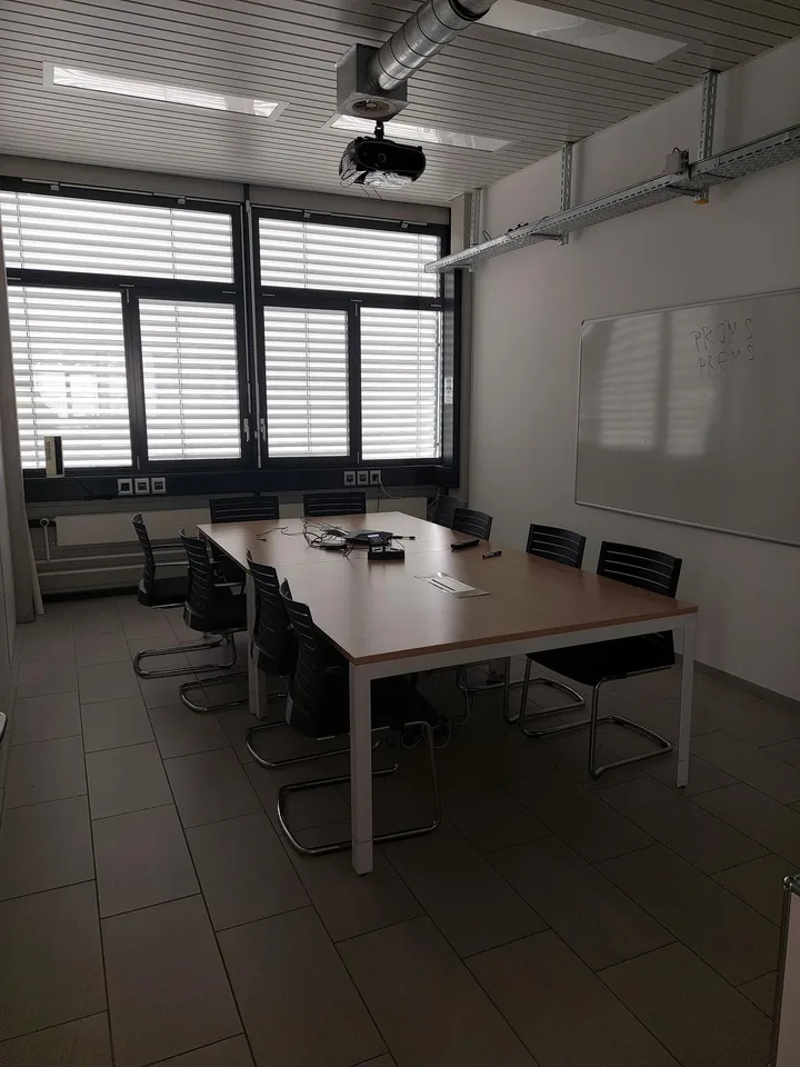 À louer - Surface administrative d'env. 124 m2