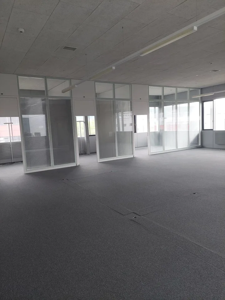 Surface administrative de 160m2-Yverdon-les-Bains