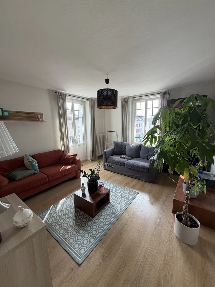 Chambre meublée et confortable dans une colocation calme